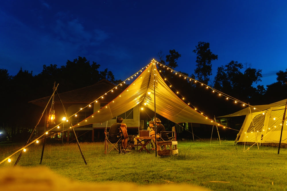 10 Common Uses for Tarps in your Backyard